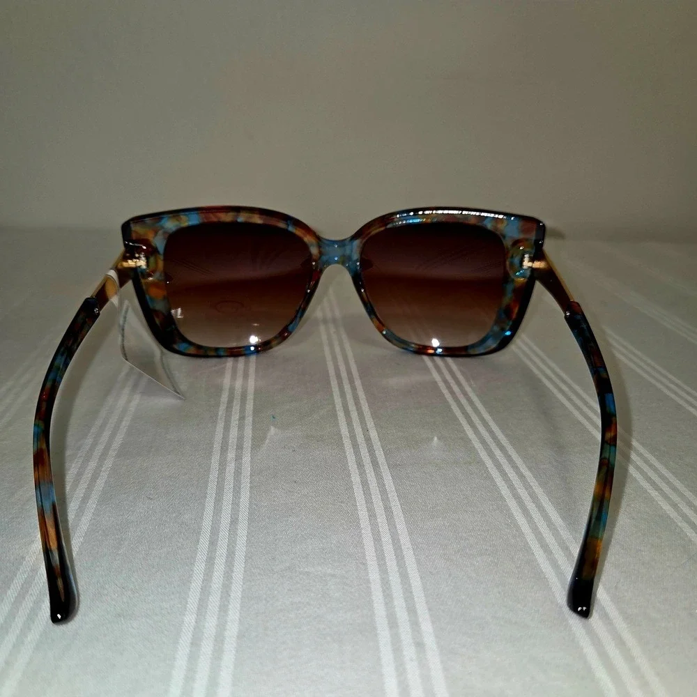 Oscar de la Renta Oversized Square Sunglasses Blue Tortoise UV Protection Women